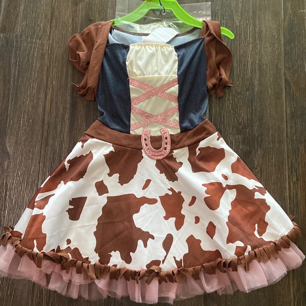 Brand New Cowgirl Costume
